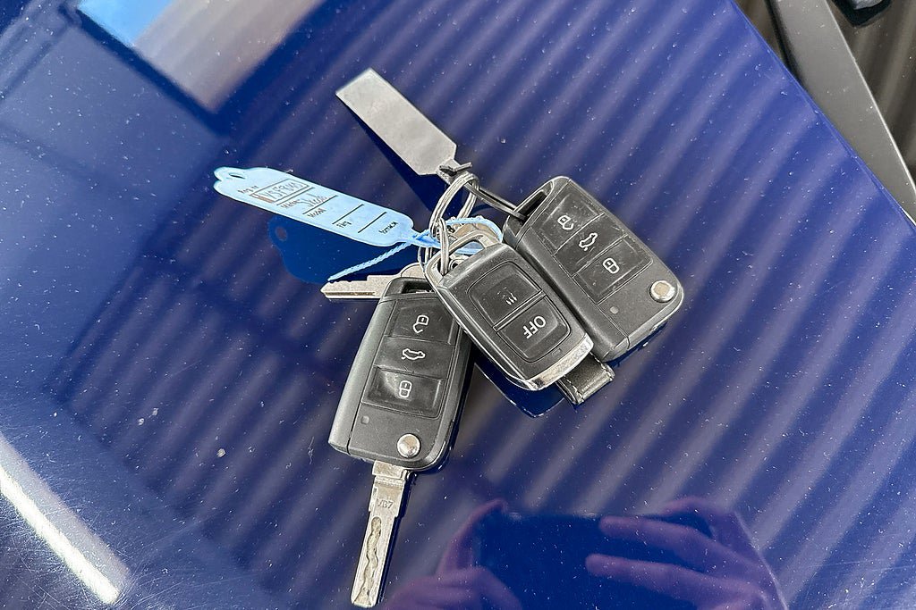 Vehicle Image 18