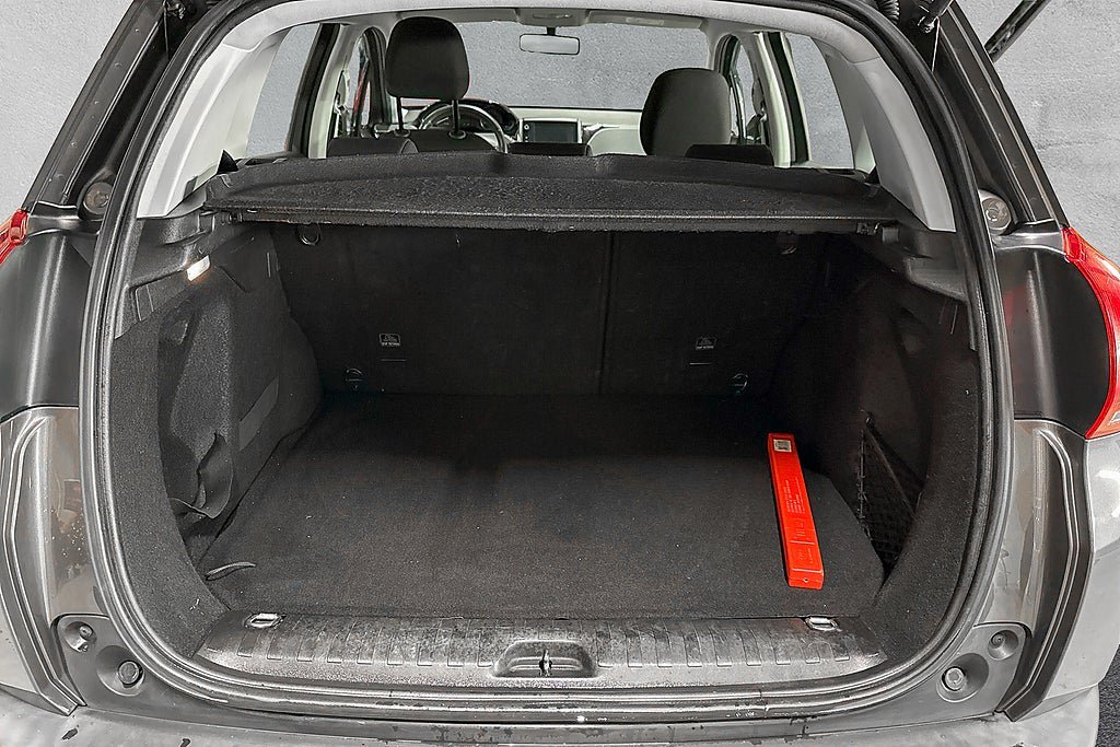 Vehicle Image 17