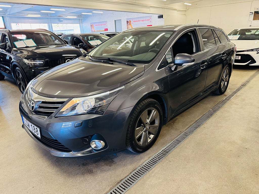 Vehicle Image 14