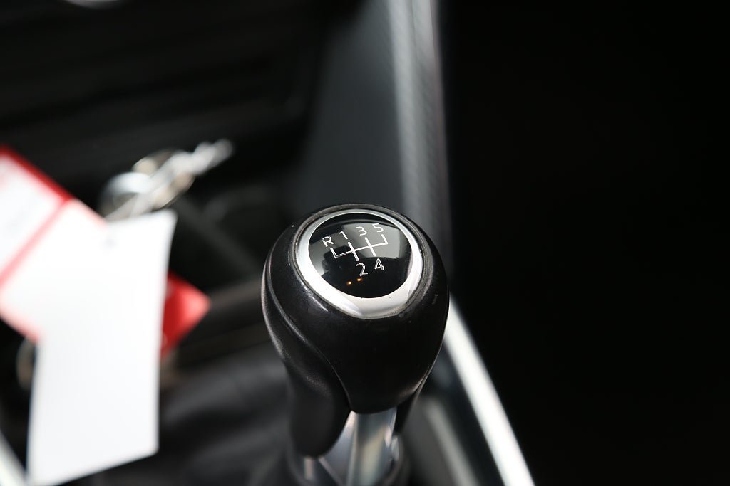 Vehicle Image 22