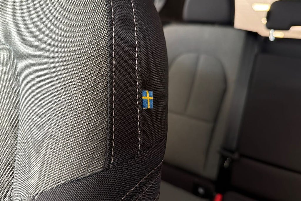 Vehicle Image 23