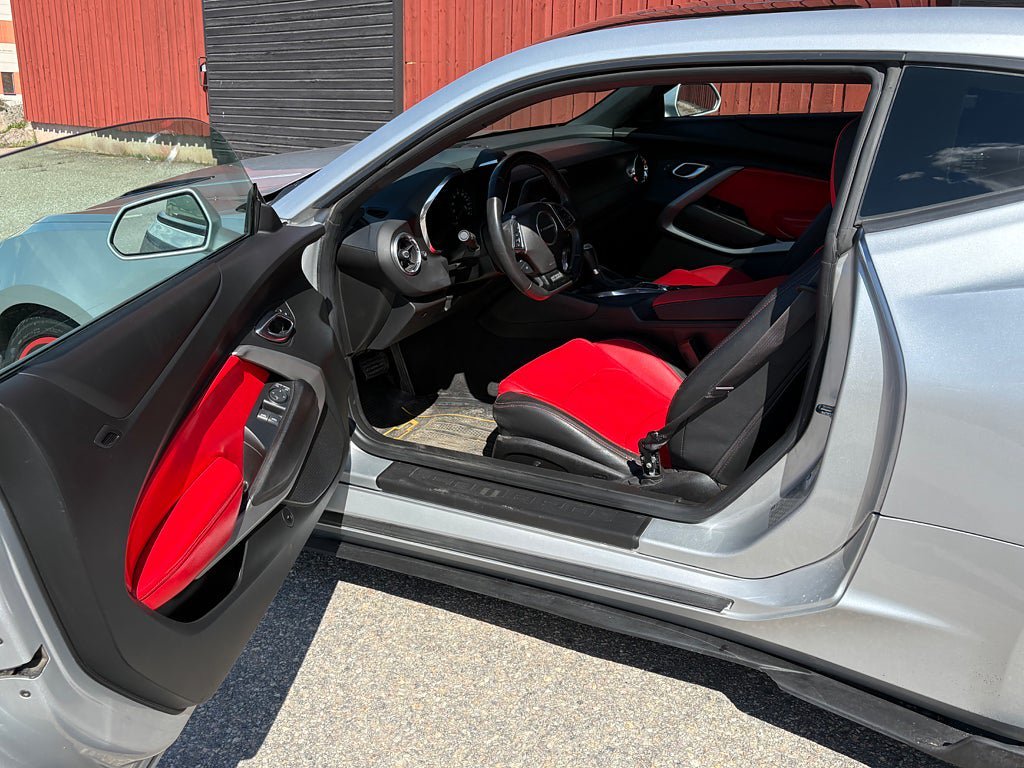 Vehicle Image 13