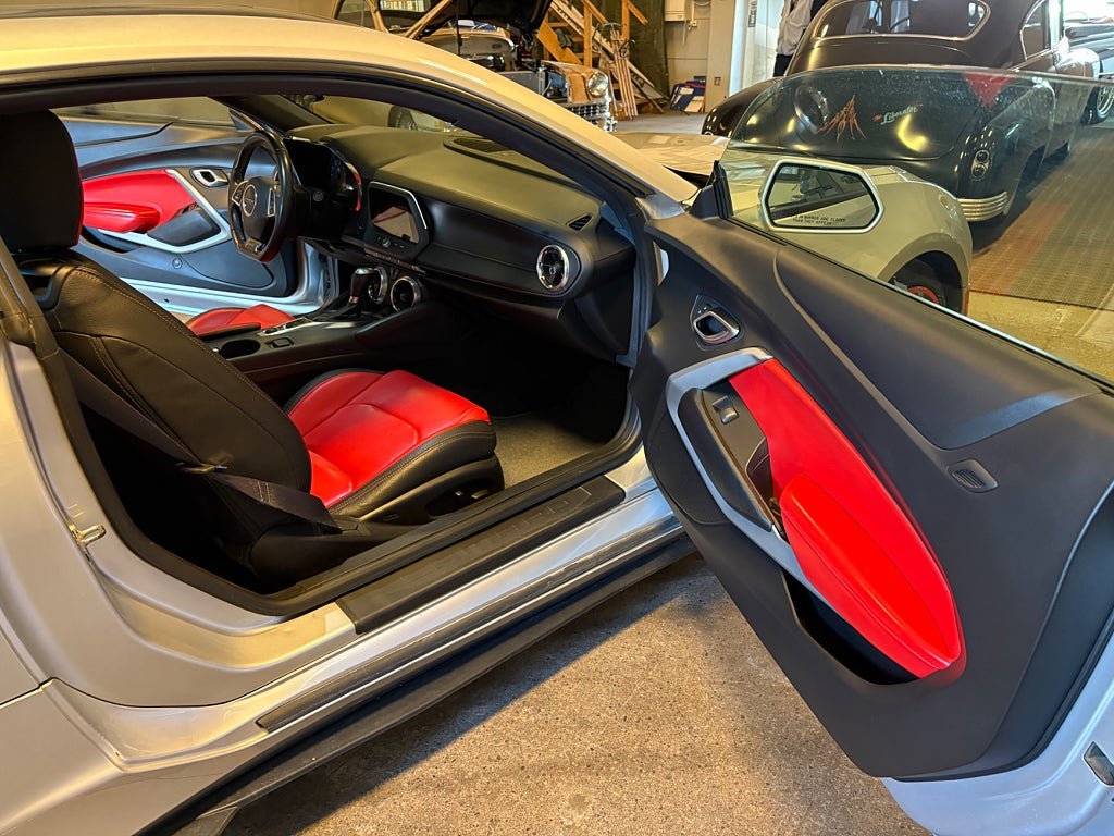 Vehicle Image 21
