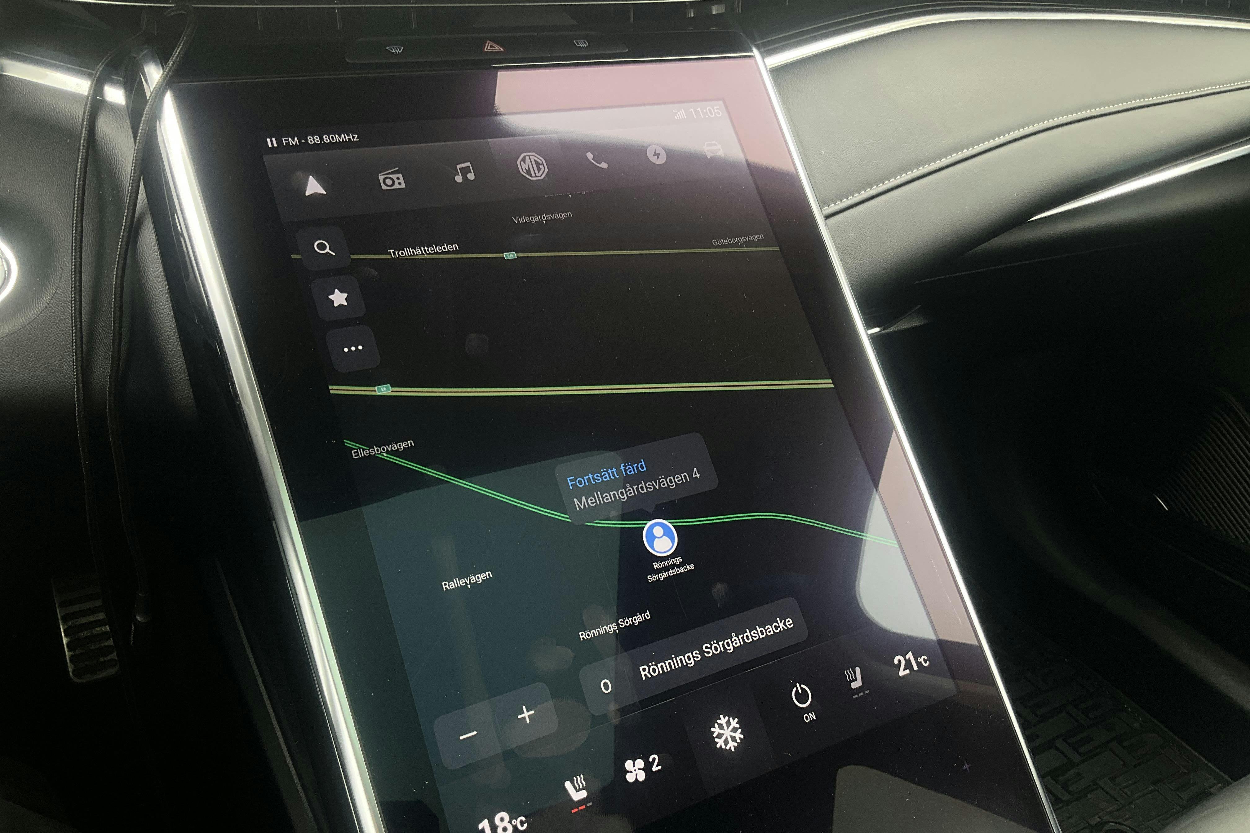 Vehicle Image 11