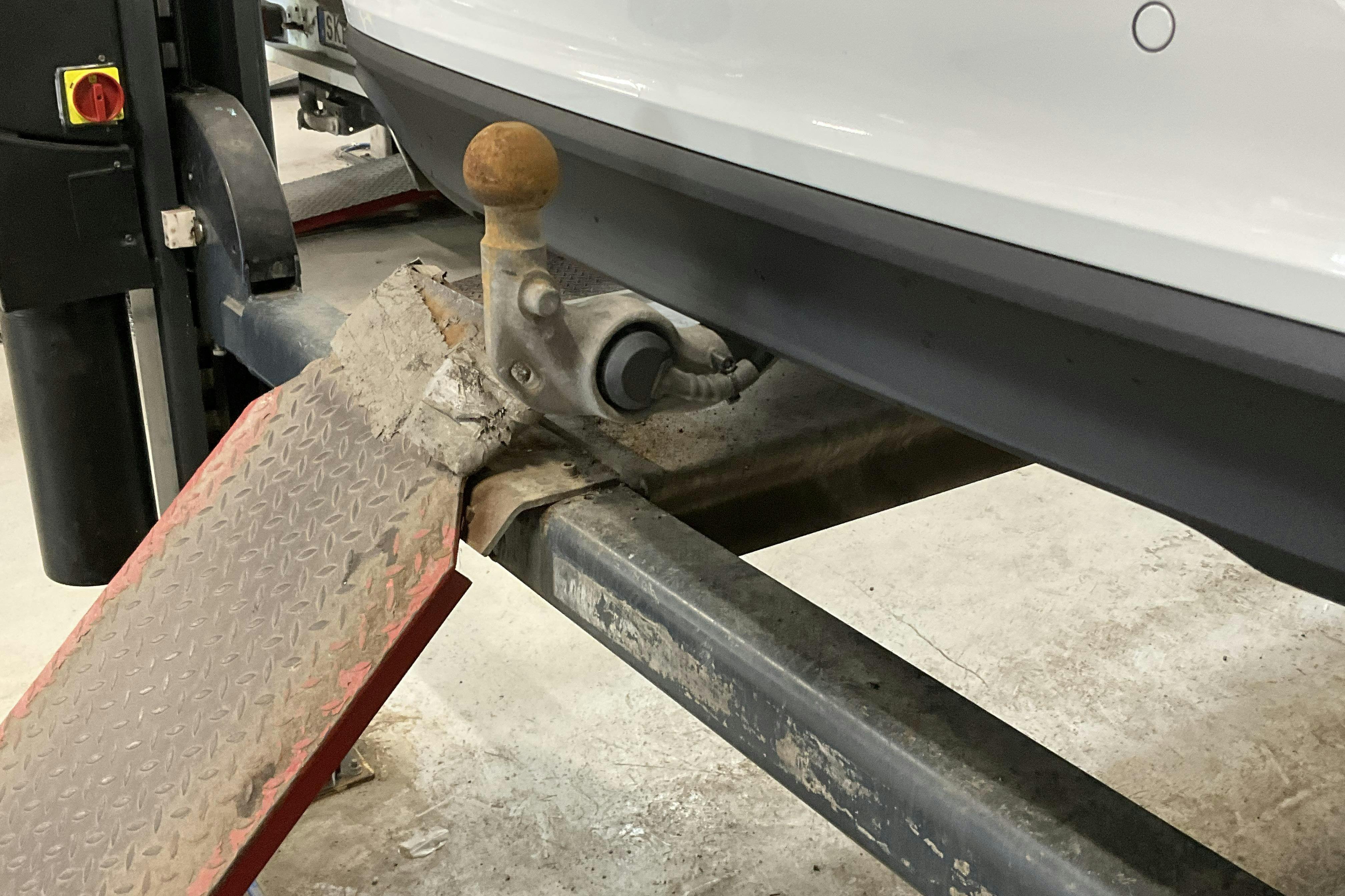 Vehicle Image 13