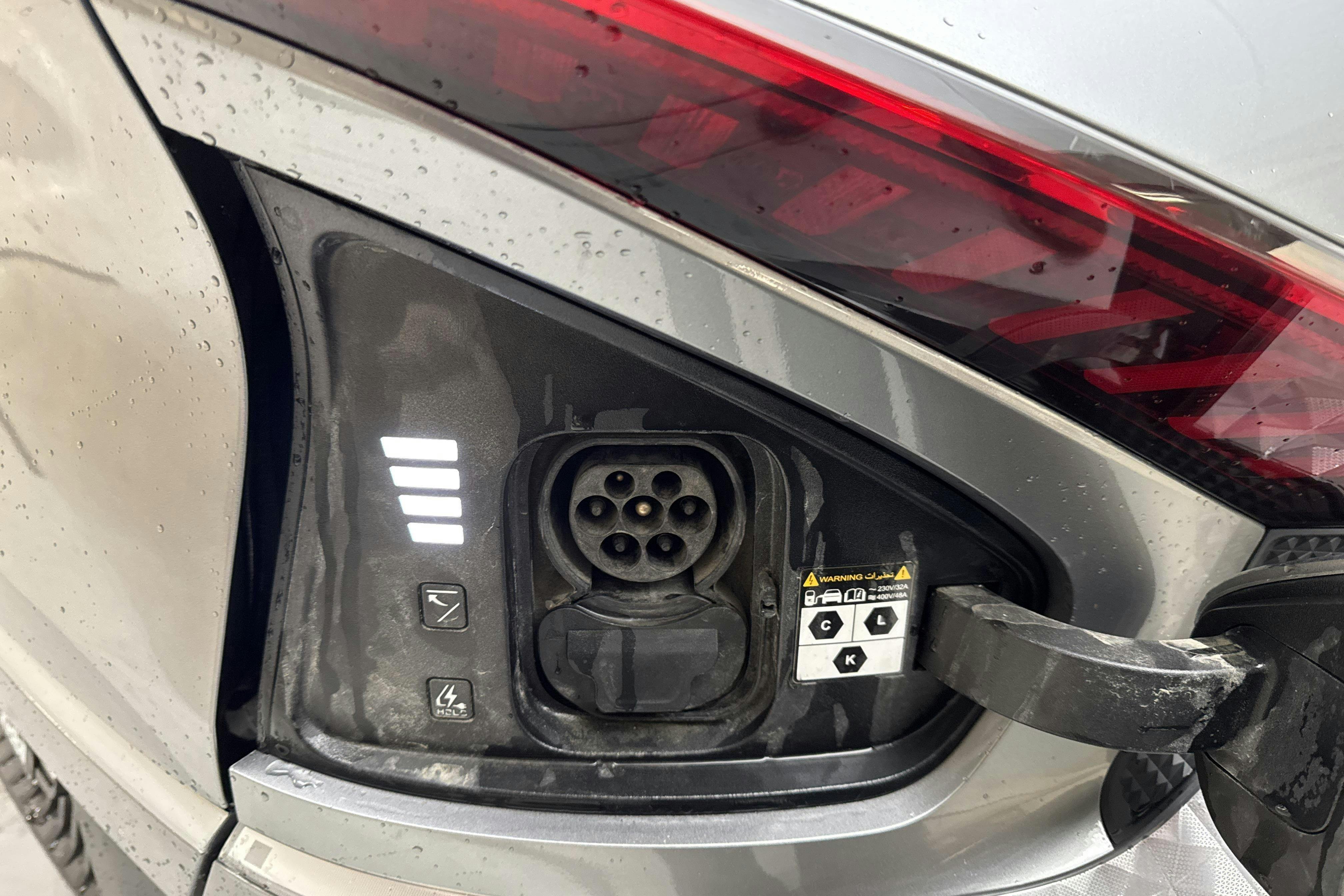 Vehicle Image 15