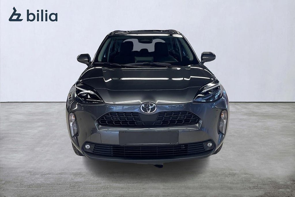 Vehicle Image 6