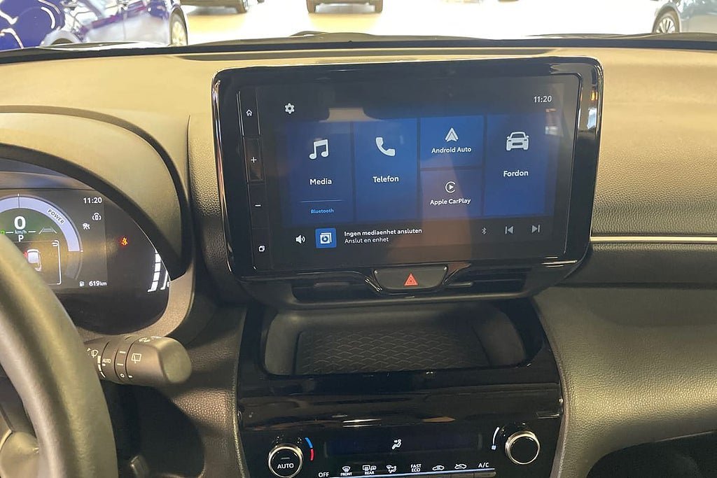 Vehicle Image 15