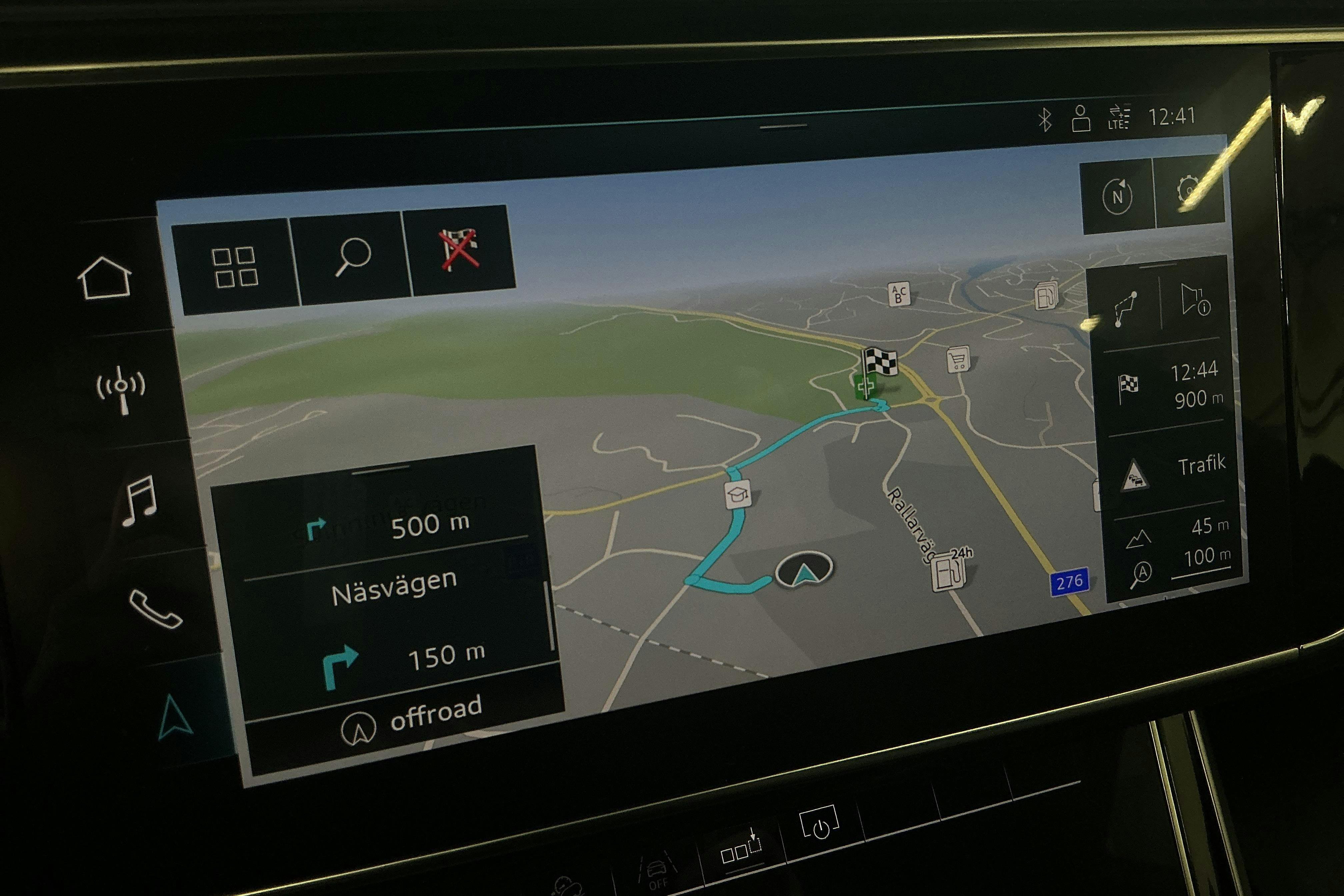Vehicle Image 11