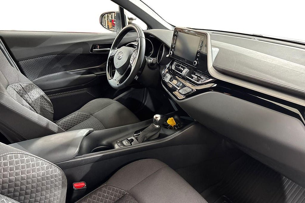 Vehicle Image 7