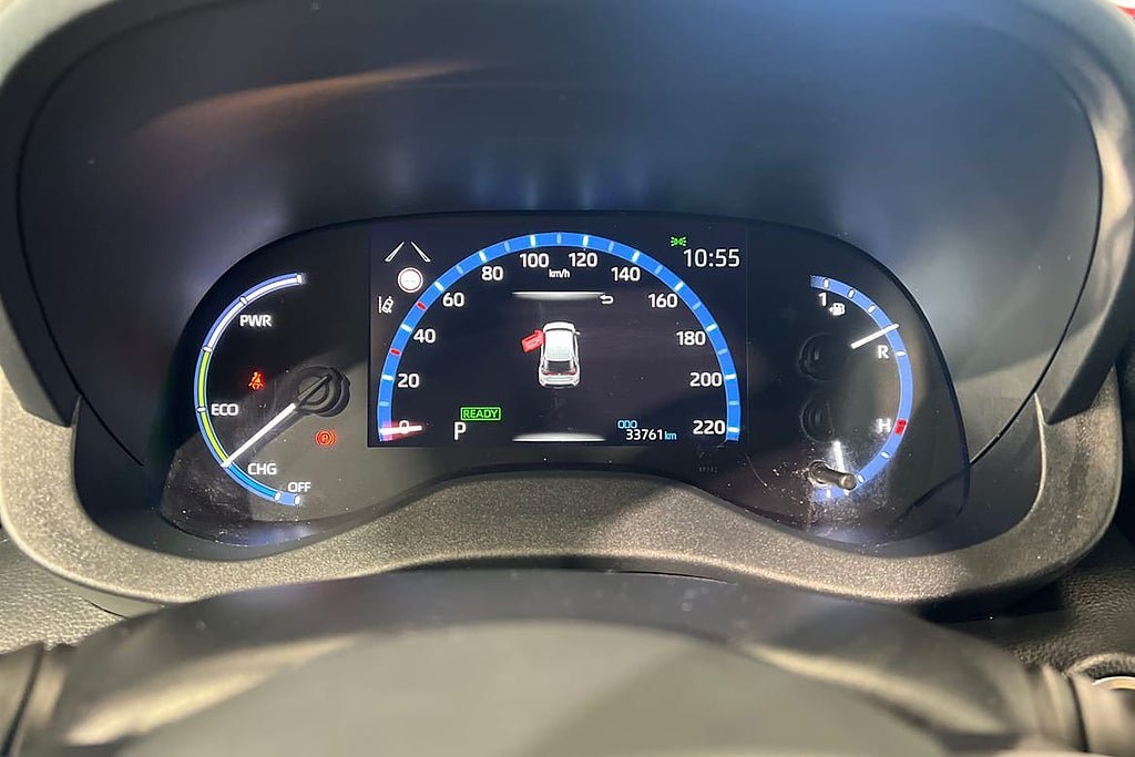 Vehicle Image 16