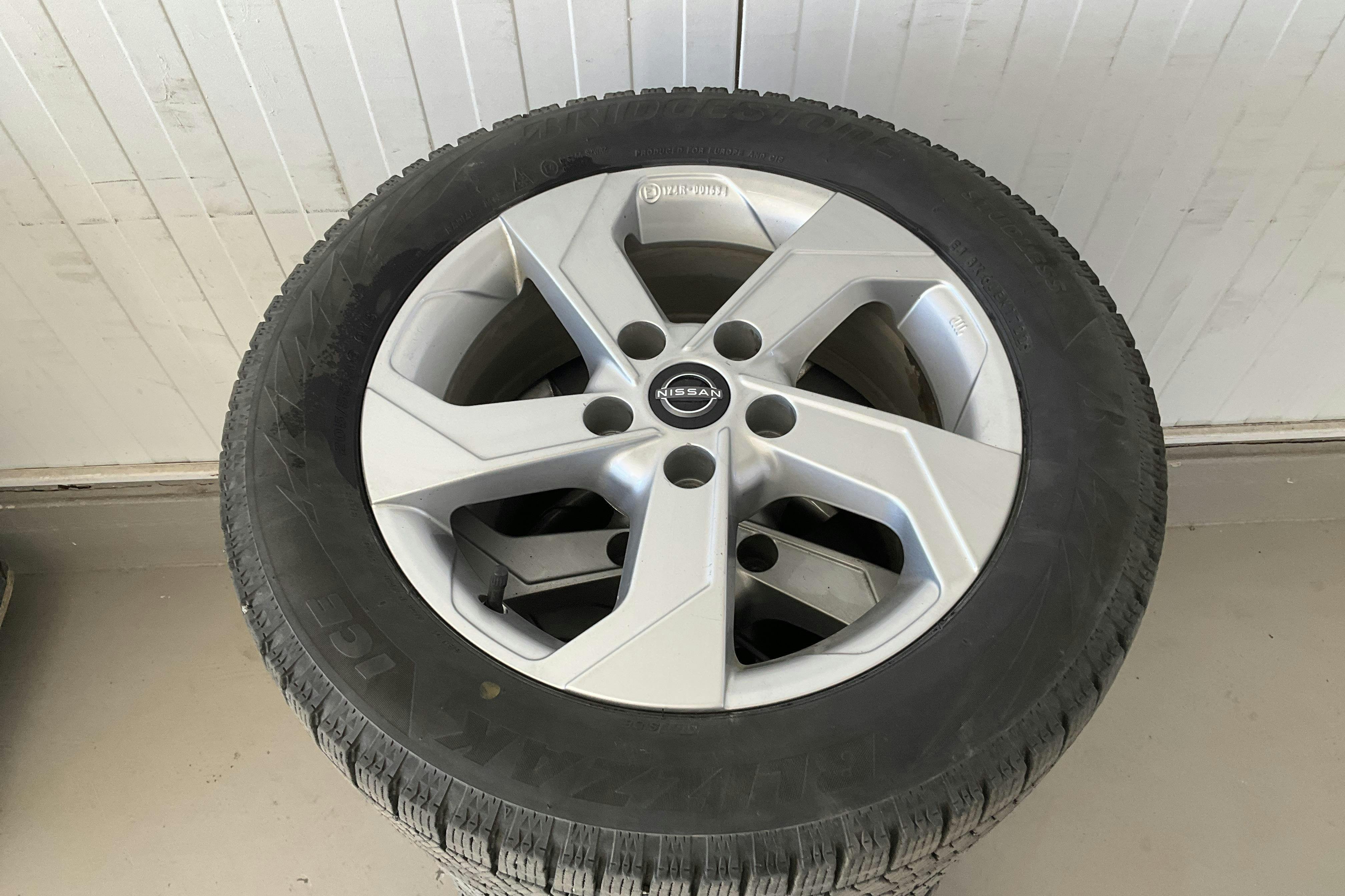 Vehicle Image 17