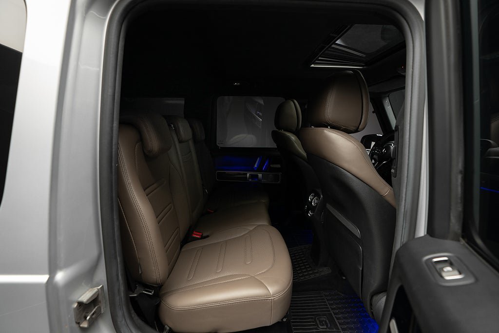 Vehicle Image 11