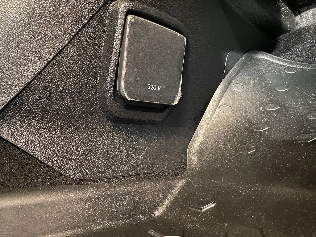 Vehicle Image 37
