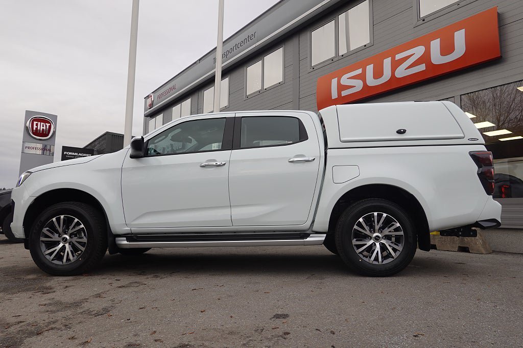 Vehicle Image 6