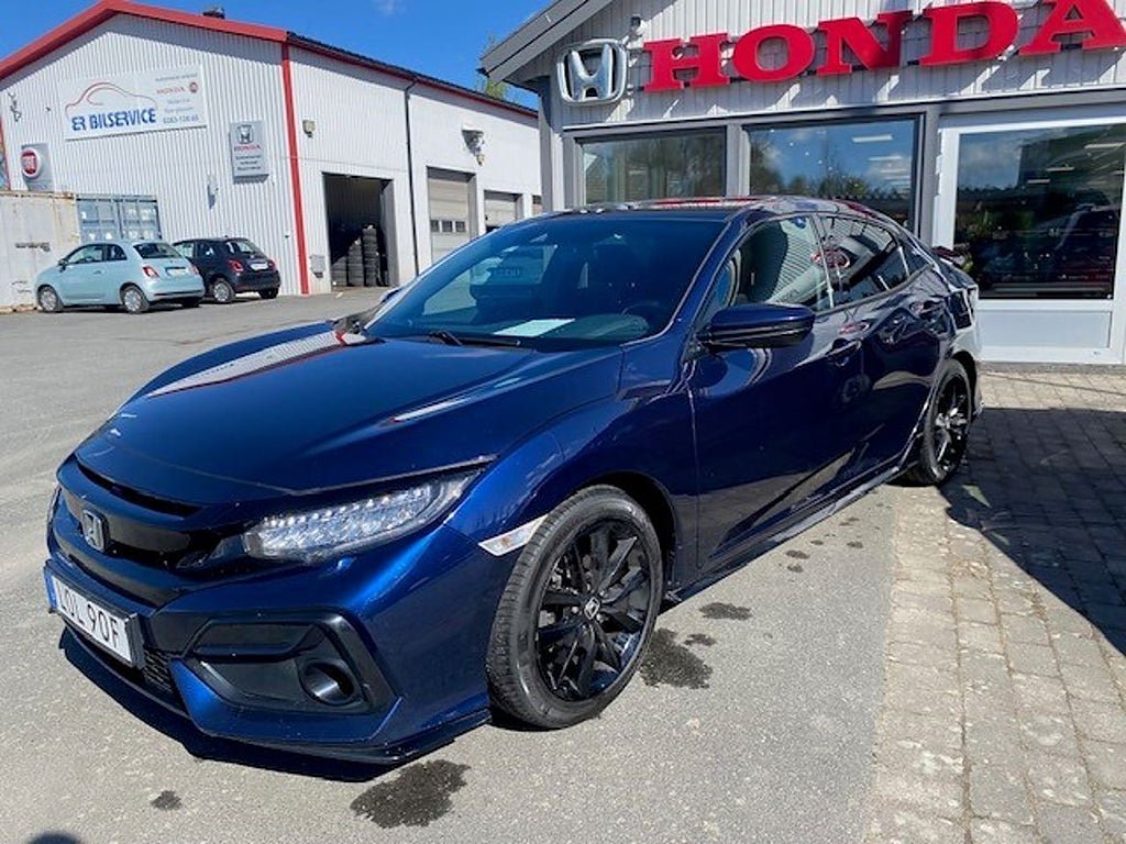 Vehicle Image 4