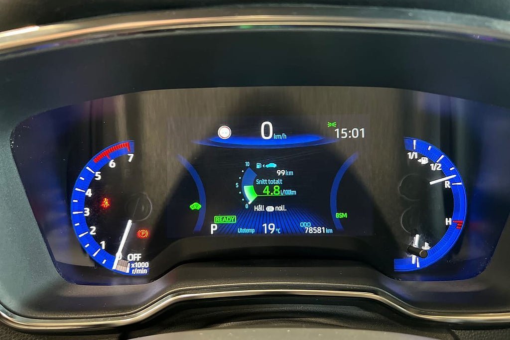Vehicle Image 18