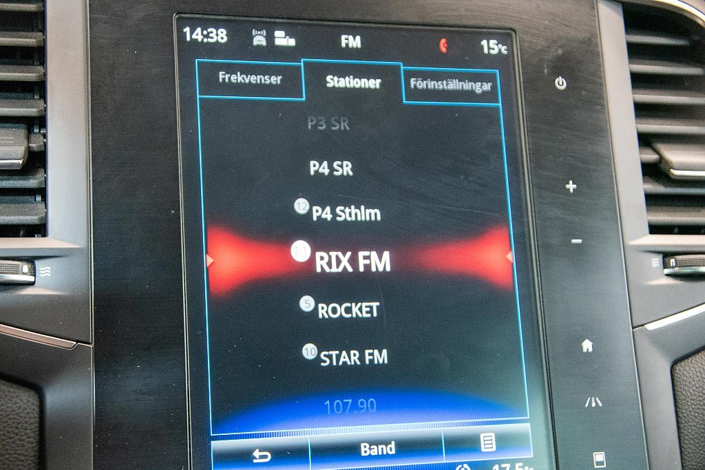 Vehicle Image 17