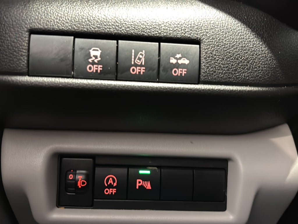 Vehicle Image 18