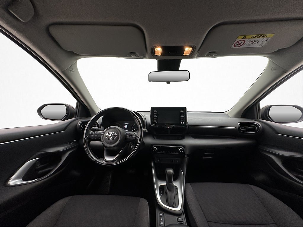 Vehicle Image 13