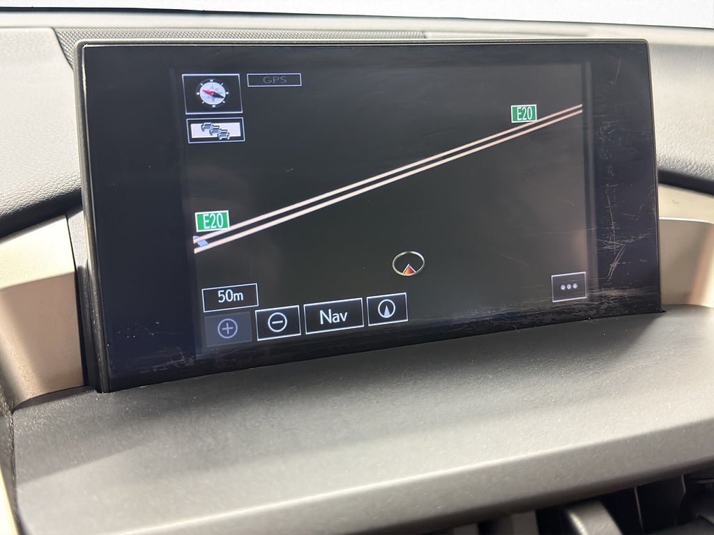 Vehicle Image 18