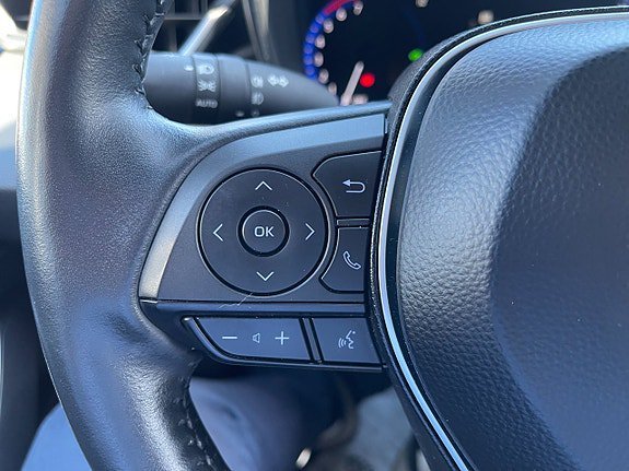 Vehicle Image 27