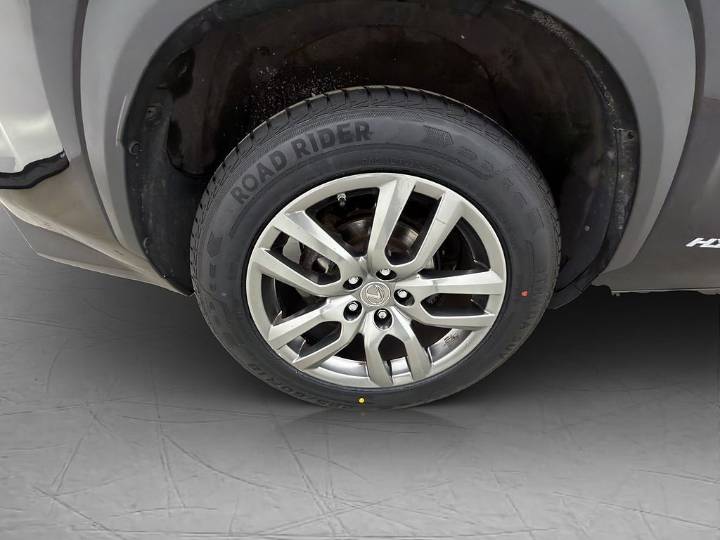 Vehicle Image 31