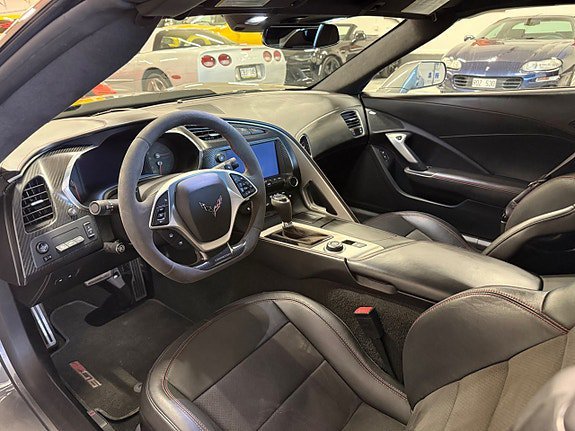 Vehicle Image 22