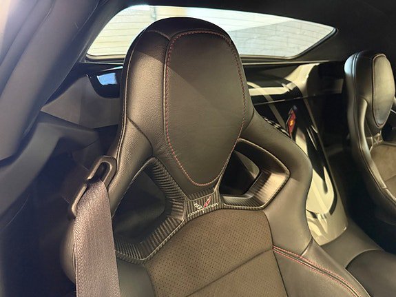 Vehicle Image 27