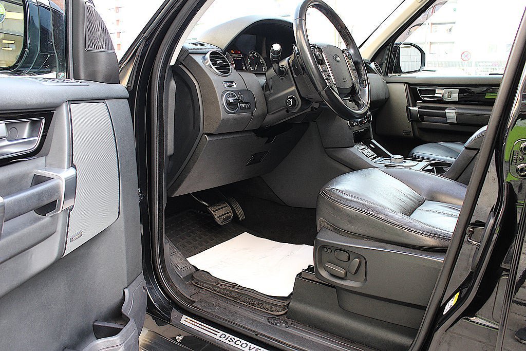 Vehicle Image 36