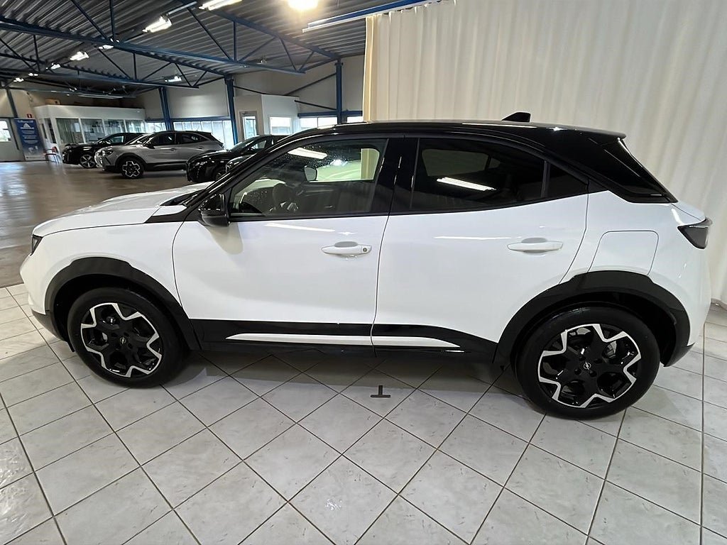 Vehicle Image 21