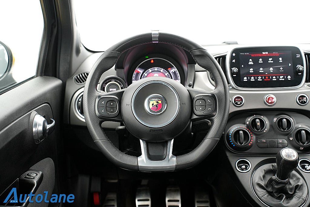 Vehicle Image 23