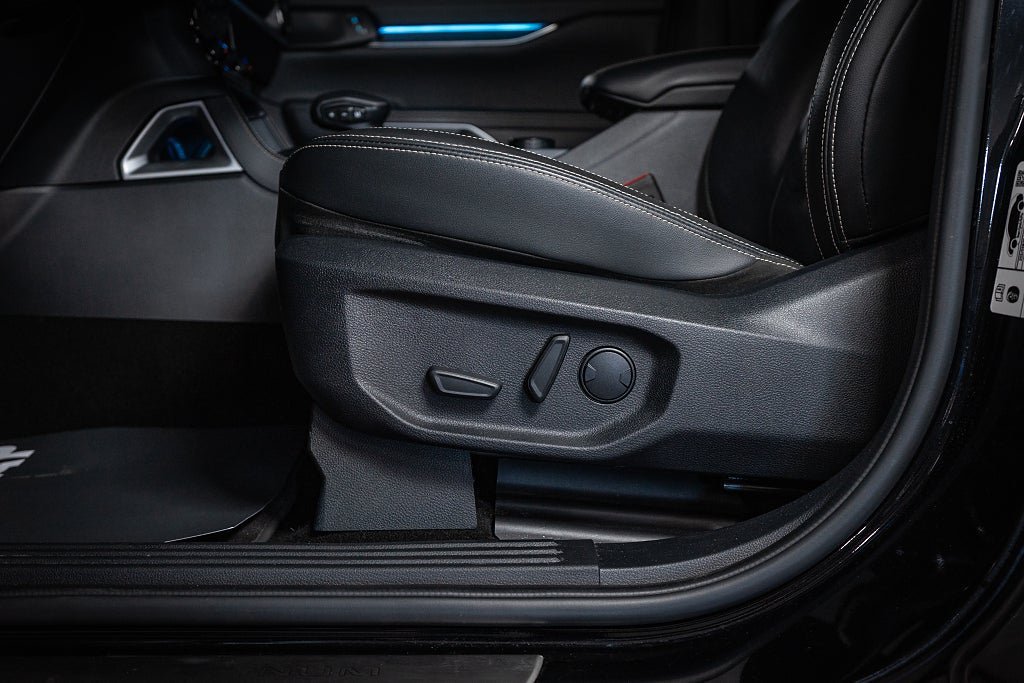Vehicle Image 18