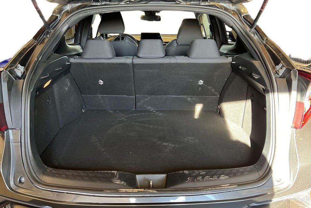 Vehicle Image 12