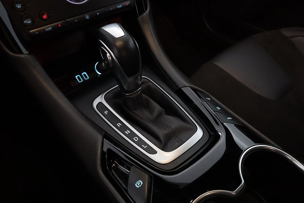 Vehicle Image 14