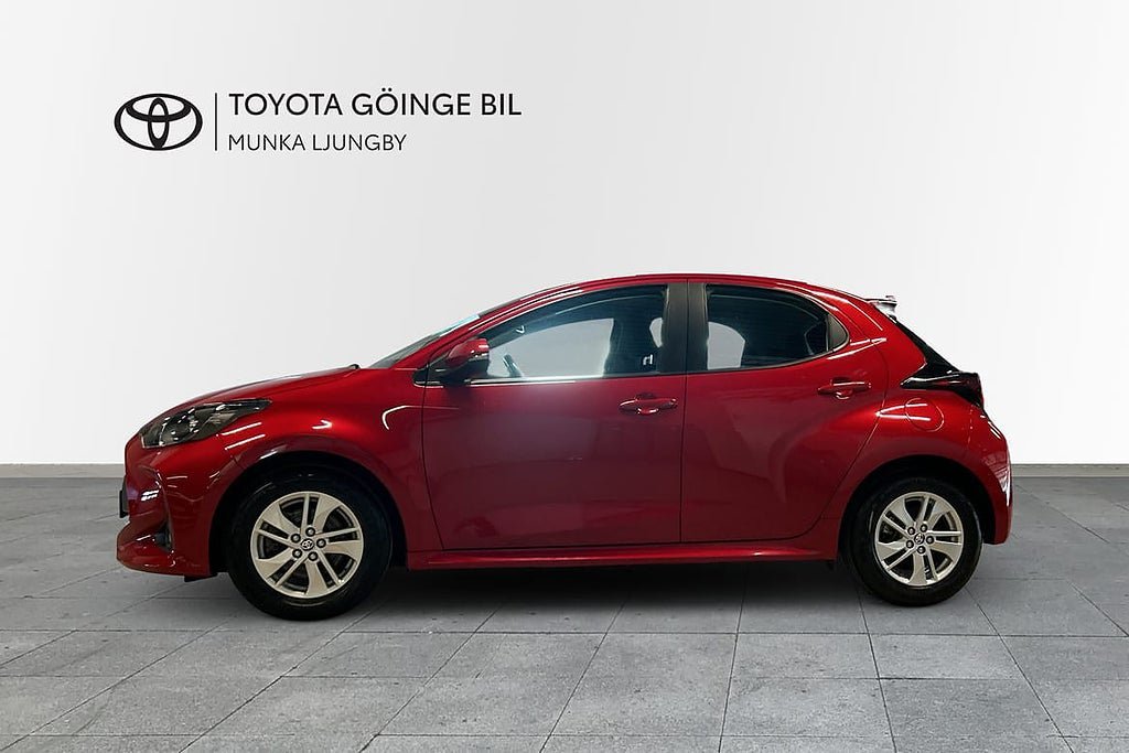 Vehicle Image 11