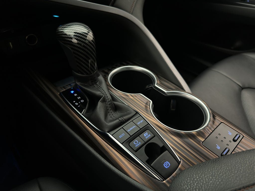 Vehicle Image 23
