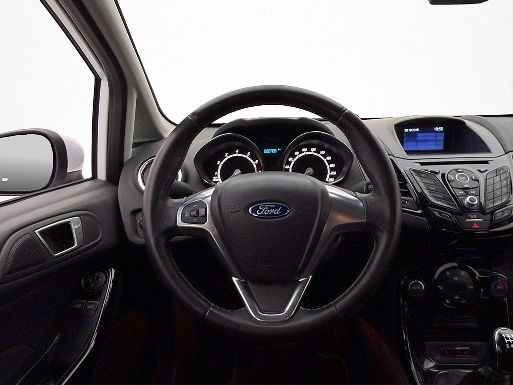 Vehicle Image 13