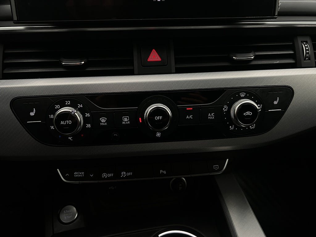 Vehicle Image 26