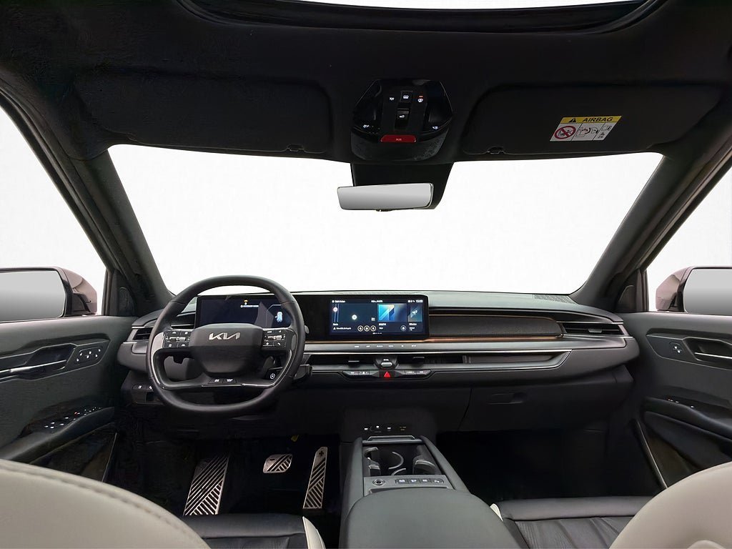 Vehicle Image 37