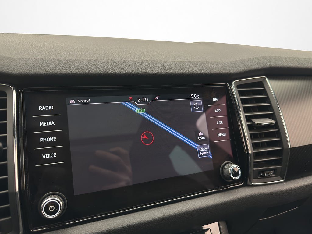 Vehicle Image 21