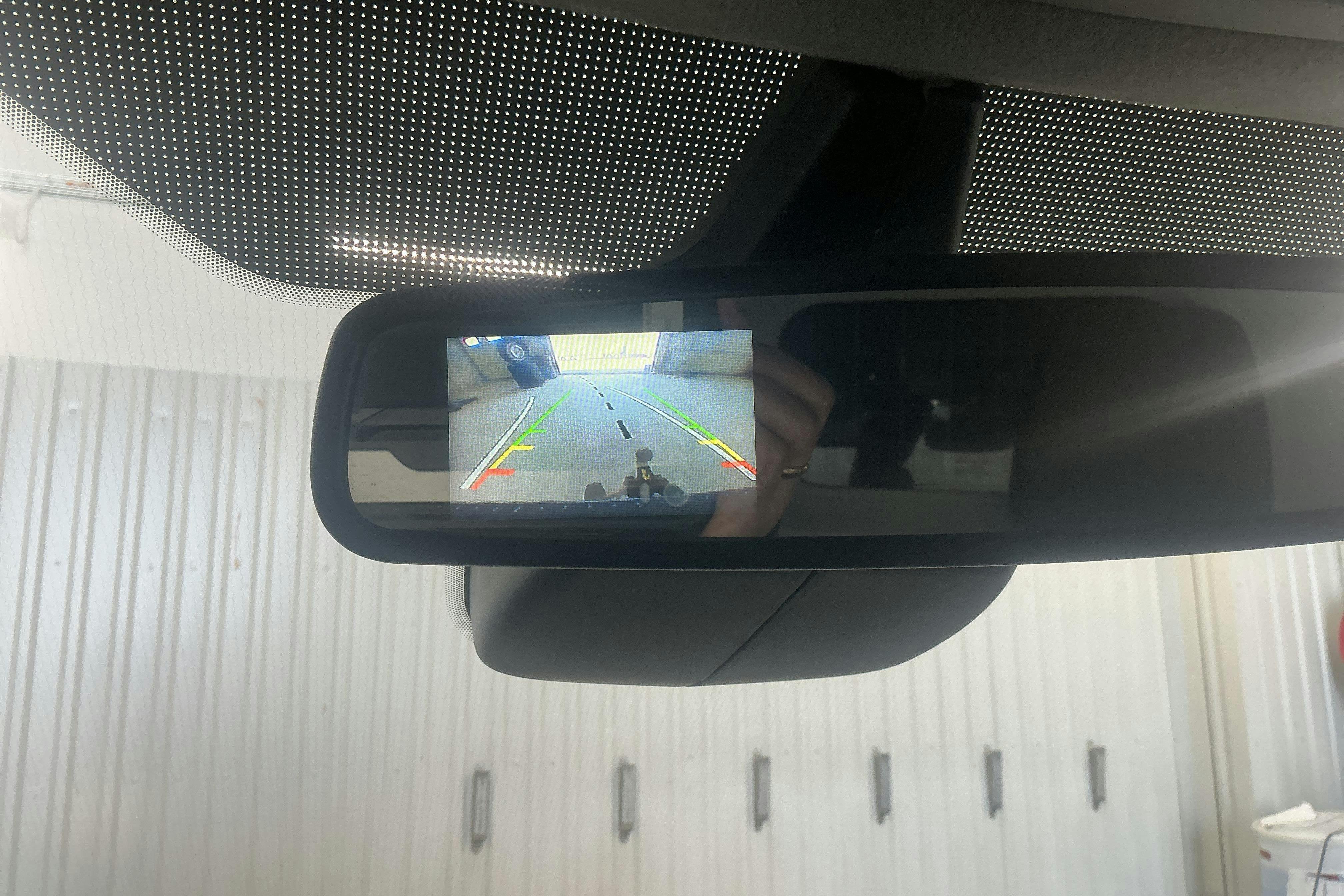 Vehicle Image 11