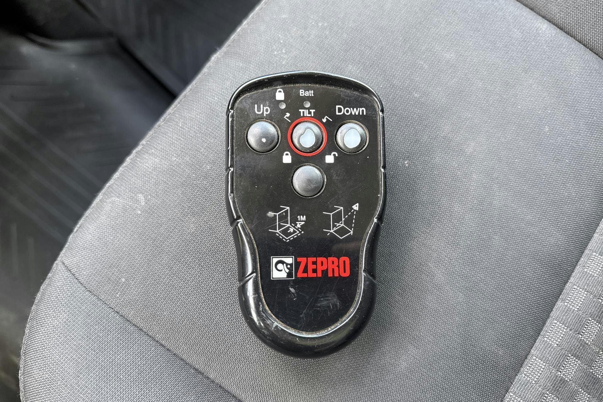 Vehicle Image 17