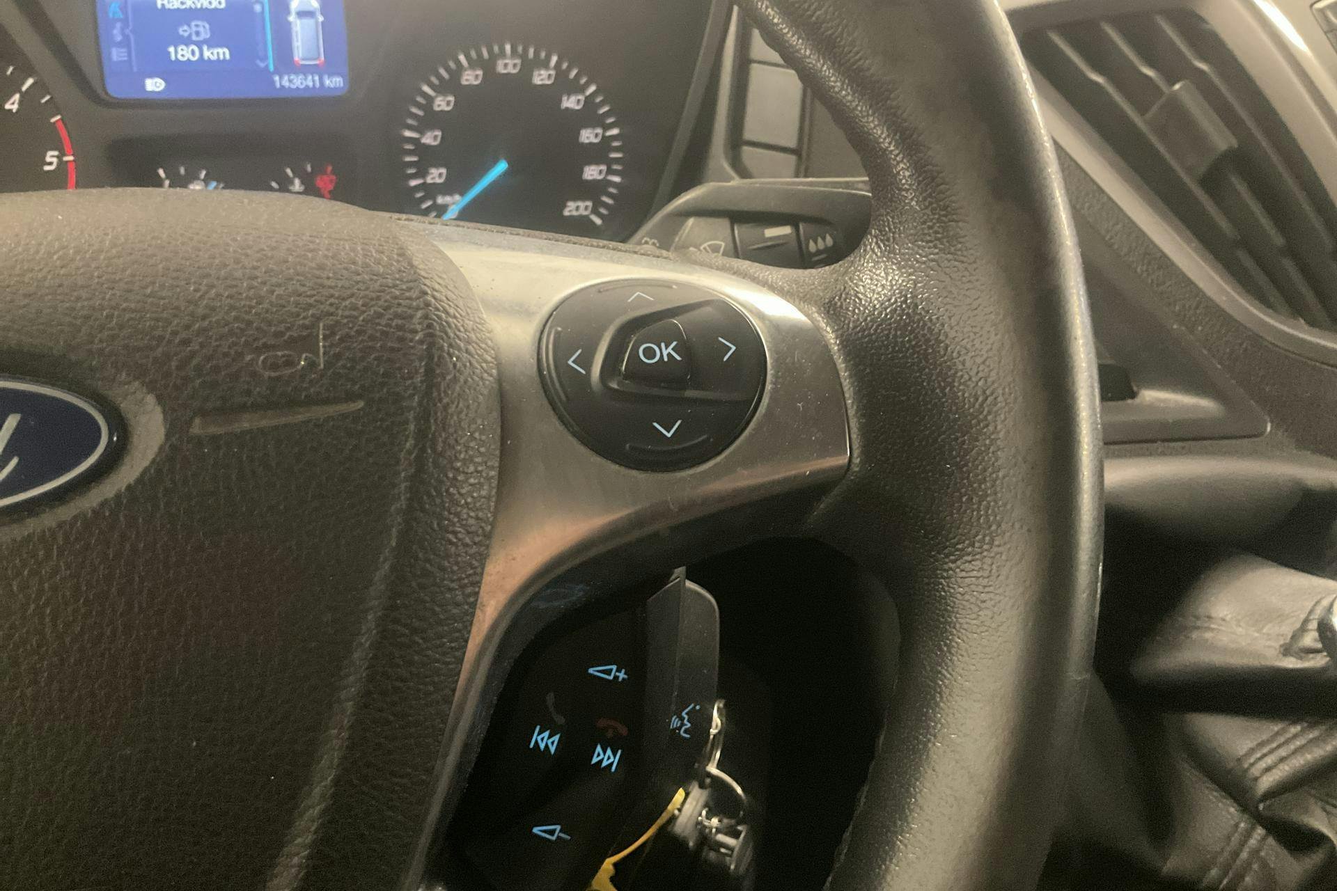 Vehicle Image 15