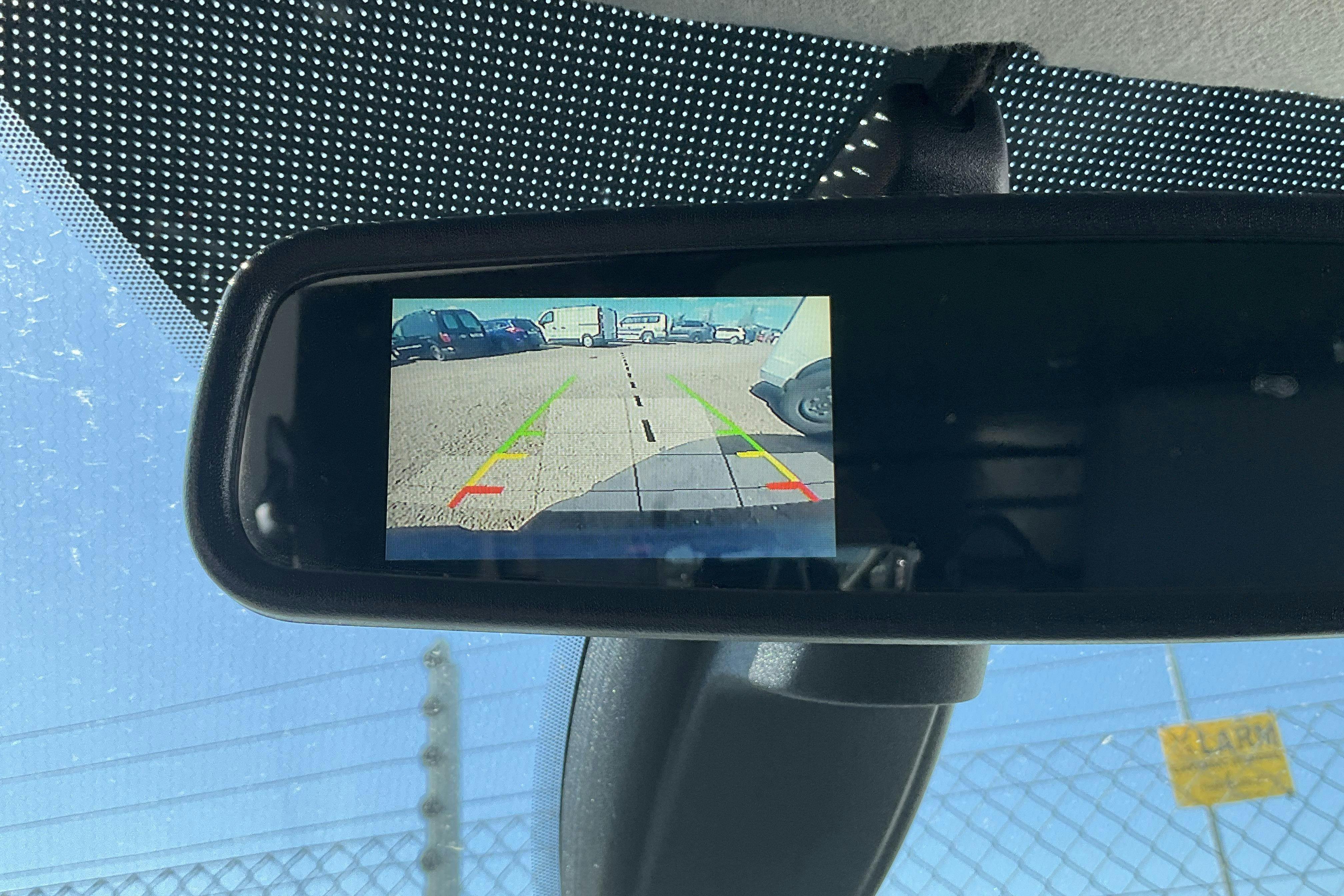Vehicle Image 11