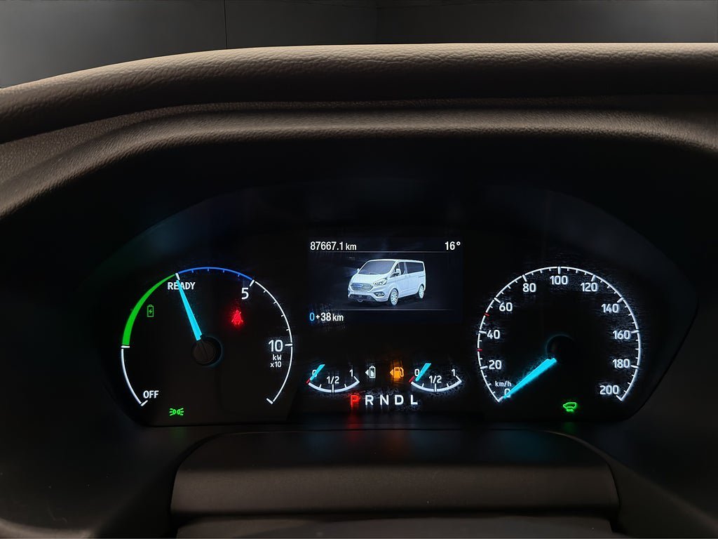 Vehicle Image 18