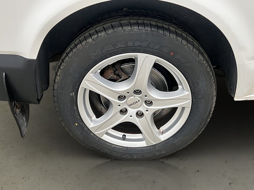 Vehicle Image 32