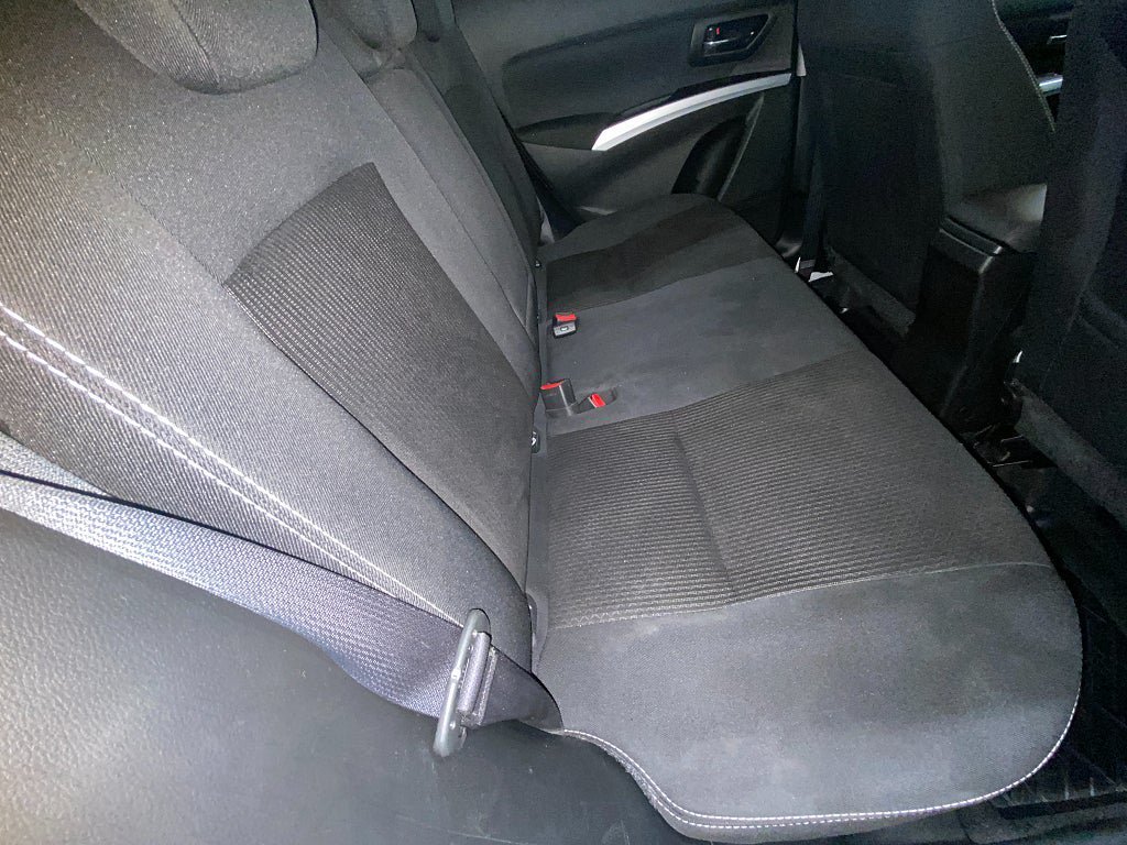 Vehicle Image 17