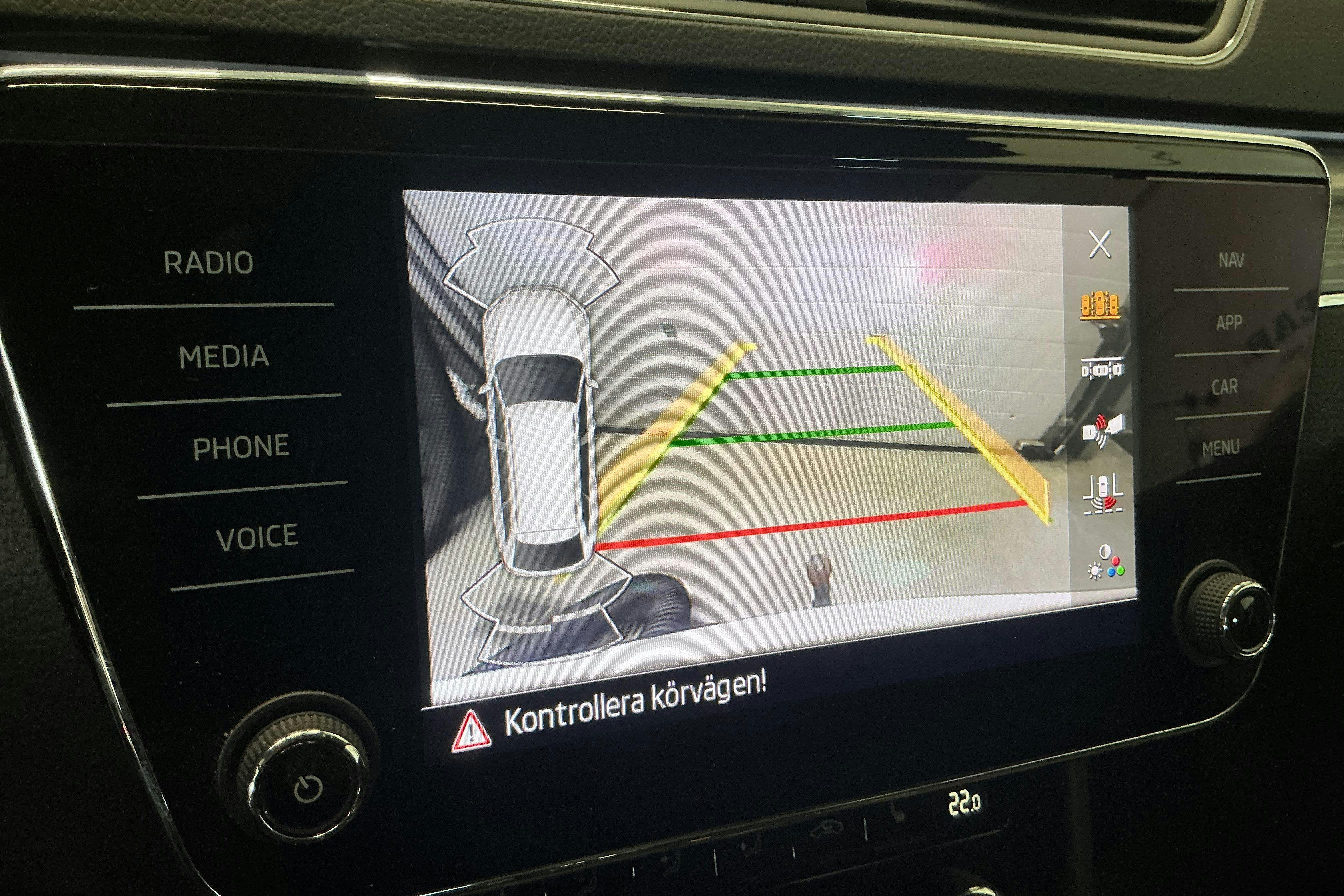 Vehicle Image 13