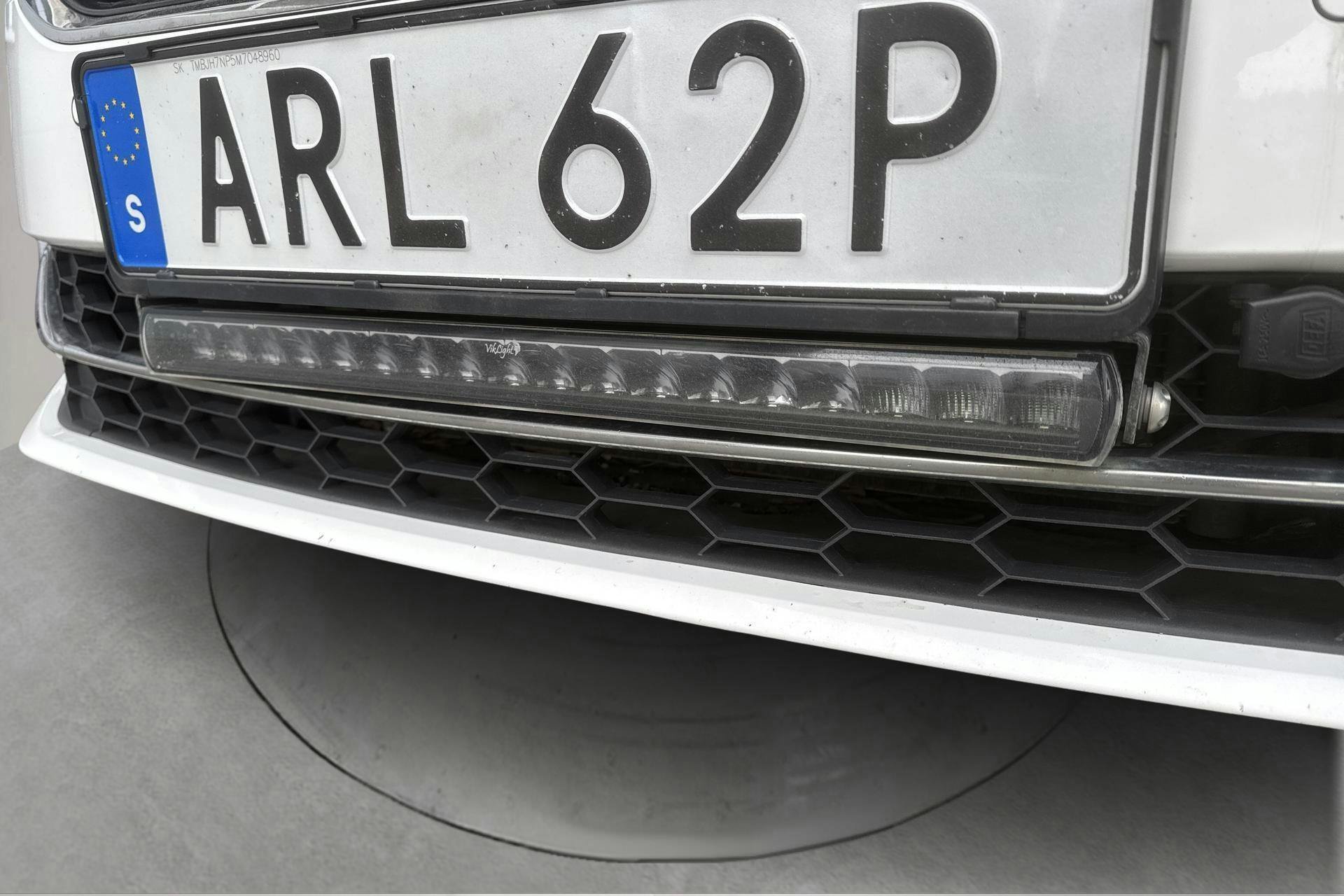 Vehicle Image 14